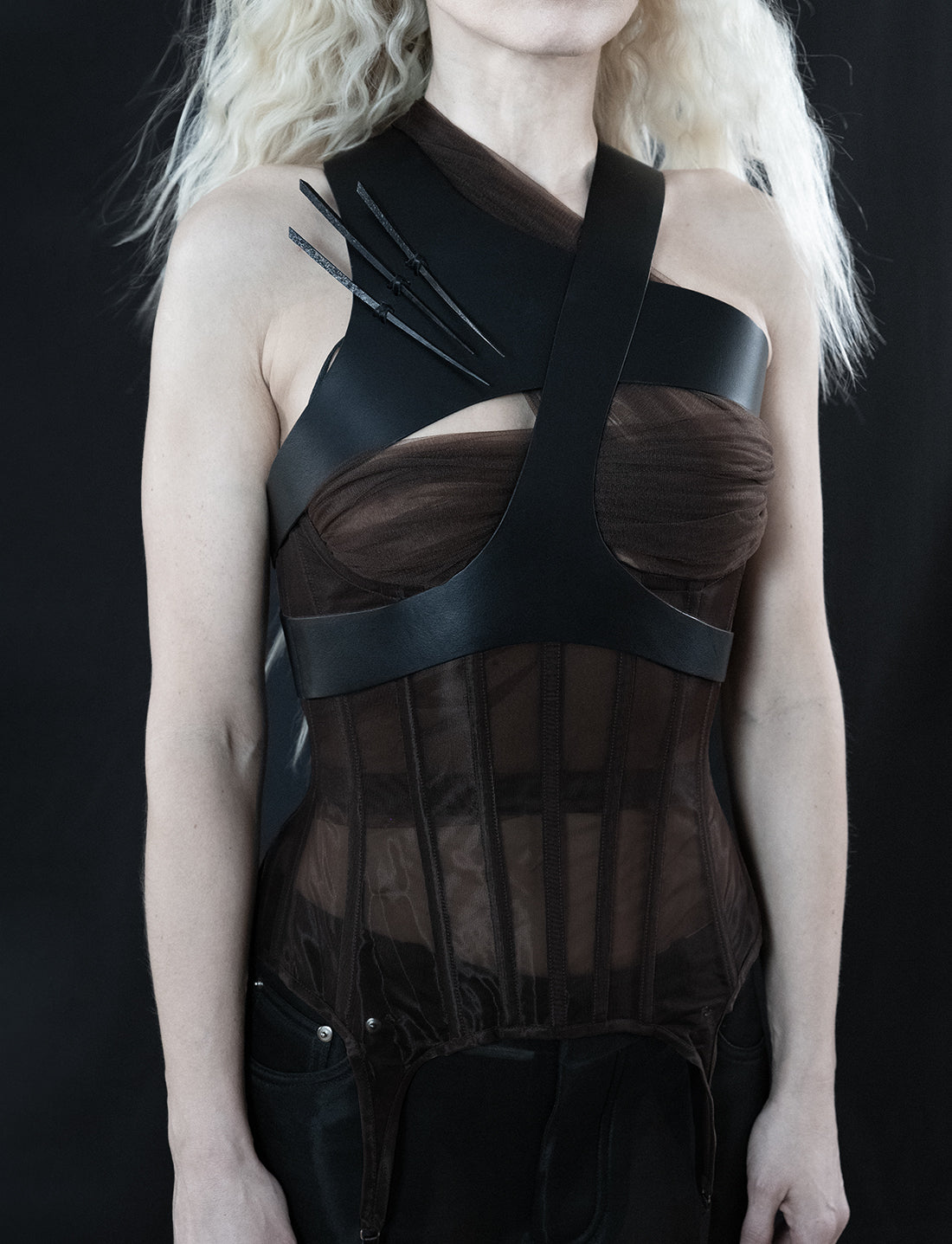 QUIVER HARNESS BLACK