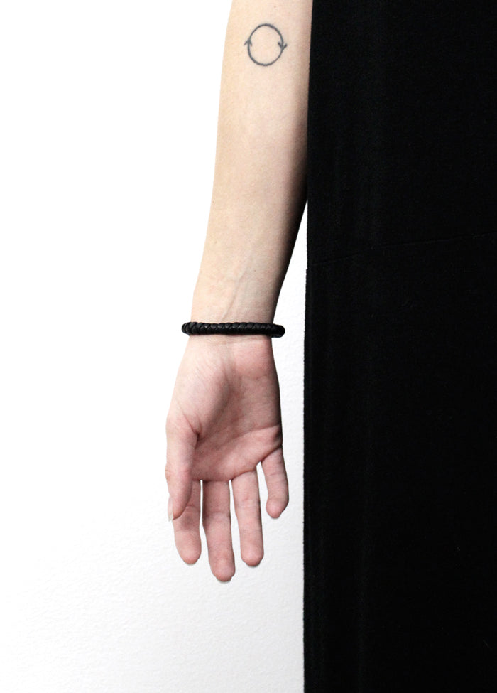 FANG CUFF